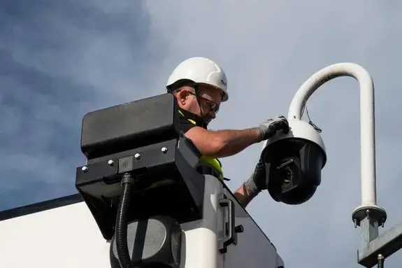 Camera CCTV Installation Kapiti 10 Electrician Kapiti team explaining the step-by-step Camera CCTV Installation Kapiti process for a smooth and stress-free setup.