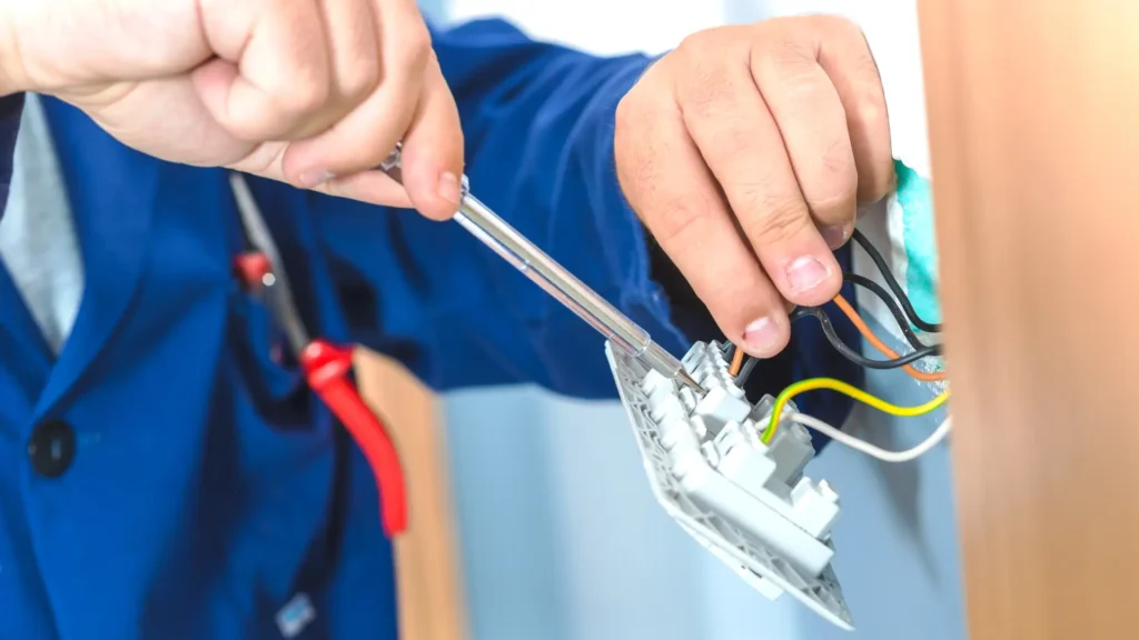 electrician hourly rate kapiti 7